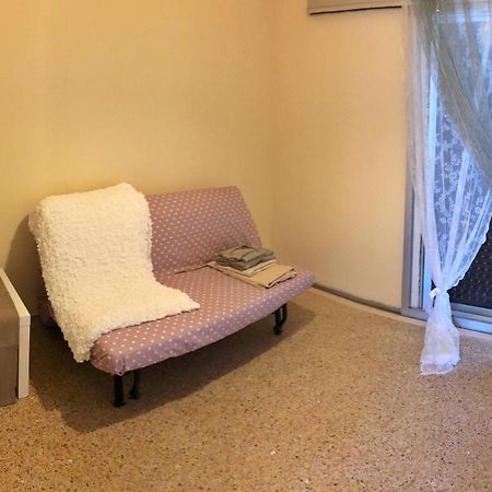 Blue Air Apartment 1Minute From Sea, 15 Min From The Airport Artemis City Center Esterno foto
