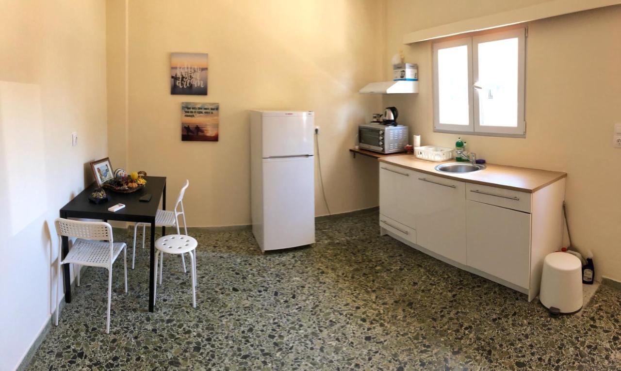Blue Air Apartment 1Minute From Sea, 15 Min From The Airport Artemis City Center Esterno foto